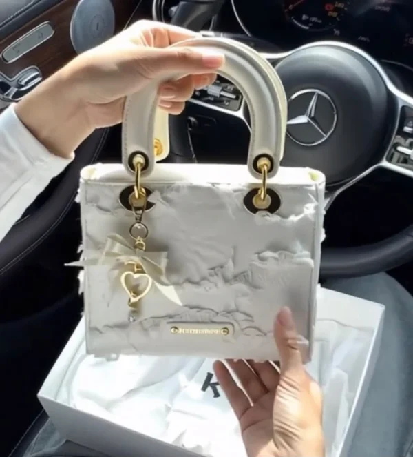 hand-bags-women